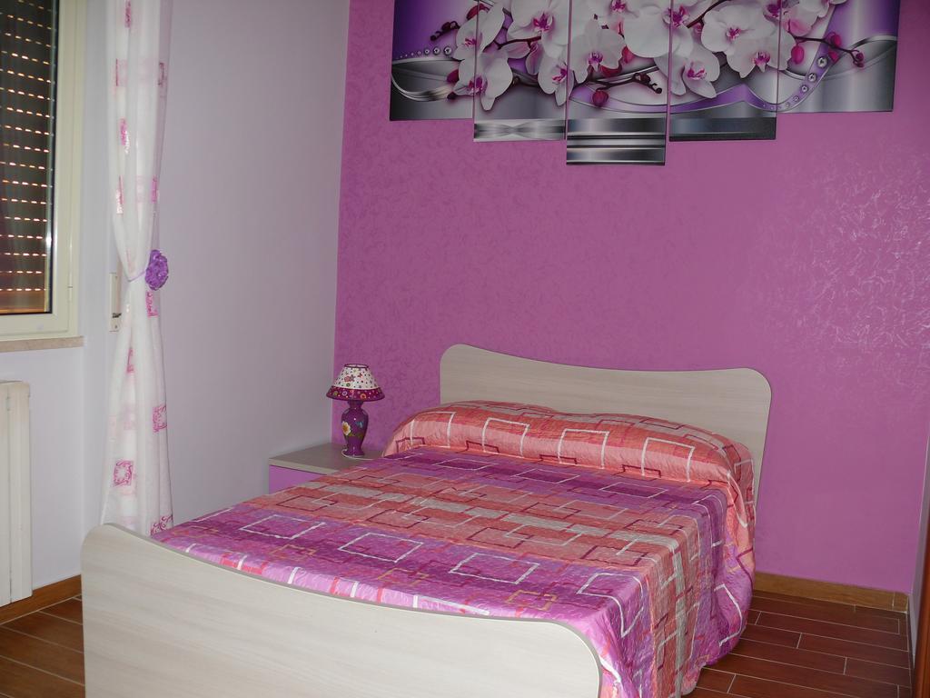 B&B Max Μεσίνα Δωμάτιο φωτογραφία